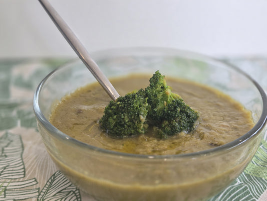 Creamy broccoli & leek soup