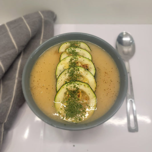 Creamy zucchini & knob celery soup