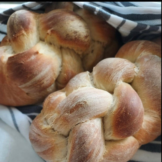 Spelt sourdough braided challah